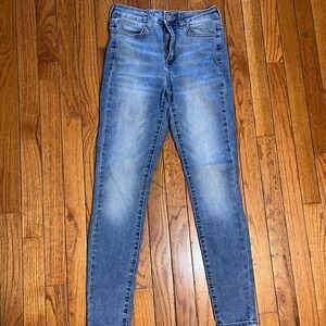 Juniors women’s Sonoma SO high rise jegging jeans size 5/27w 26x26